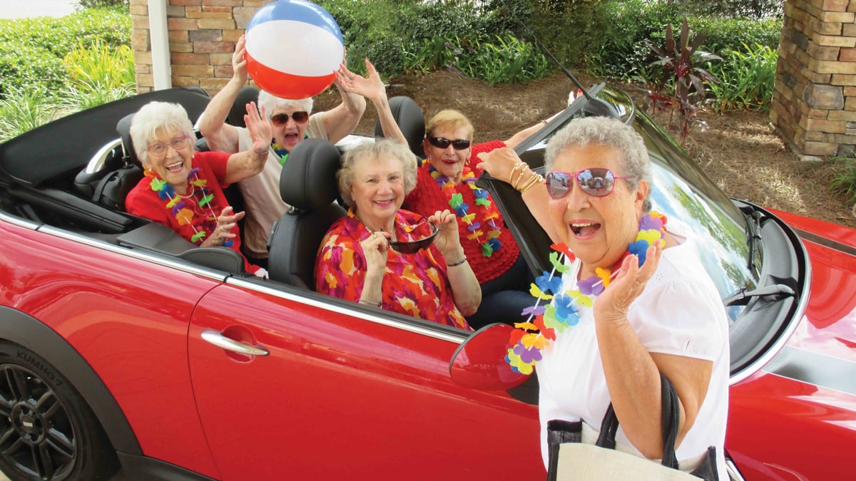 Residents enjoying time together at Bella Vista